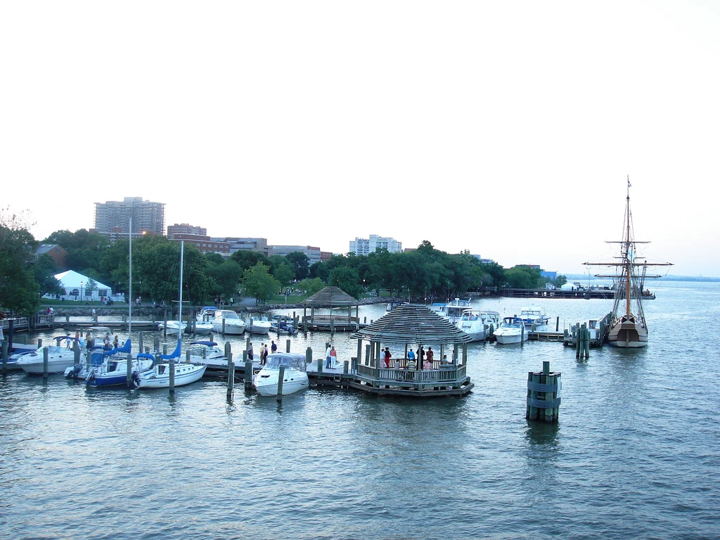 Alexandria waterfront · Potomac River